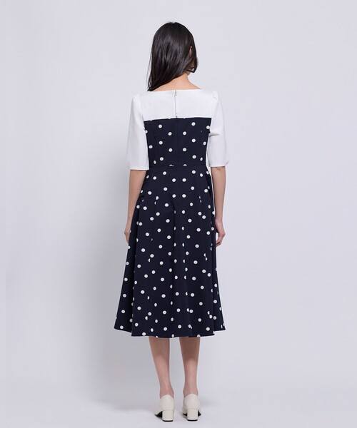 TOCCA（トッカ）の「RAIN GROW ドレス（ワンピース・レディース・ネイビー系5/ホワイト系5・6/4/2/0）」の14枚目の写真