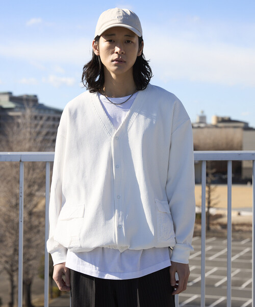 Firsthand（ファーストハンド）の「Firsthand/ファーストハンド サイドポケット スピンドル テック サーマル カーディガン / ビッグシルエット / 長袖（カーディガン/ボレロ・メンズ・ホワイト/チャコールグレー/ブルーグレー/ブラック・LARGE/MEDIUM）」の6枚目の写真