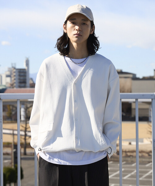 Firsthand（ファーストハンド）の「Firsthand/ファーストハンド サイドポケット スピンドル テック サーマル カーディガン / ビッグシルエット / 長袖（カーディガン/ボレロ・メンズ・ホワイト/チャコールグレー/ブルーグレー/ブラック・LARGE/MEDIUM）」の12枚目の写真