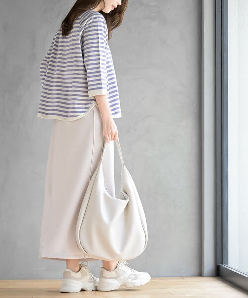 rps(アールピーエス)の「クルーネックラグランワイド7分袖T(Tシャツ/カットソー・レディース・ブラック系その他2/ブラック/杢グレー/オフホワイト/イエロー/パープル・フリー)」の11枚目の写真