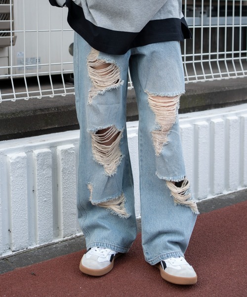 WEGO(ウィゴー)の「WEGO/【26年春夏新作】ダメージストレートデニムパンツ(デニムパンツ・レディース・ブラック系3/スカイブルー・MEDIUM/SMALL)」の2枚目の写真
