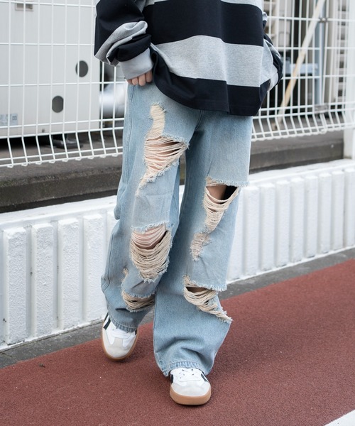 WEGO(ウィゴー)の「WEGO/【26年春夏新作】ダメージストレートデニムパンツ(デニムパンツ・レディース・ブラック系3/スカイブルー・MEDIUM/SMALL)」の15枚目の写真