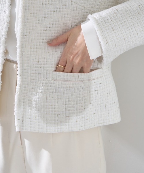 YECCA VECCA（イェッカヴェッカ）の「ツイードジャケット (2)（ノーカラージャケット・レディース・オフホワイト・L/M）」の9枚目の写真