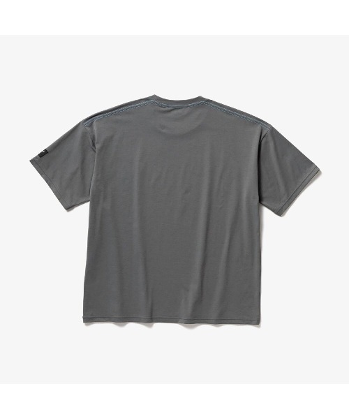 MIZUNO(ミズノ )の「MIZUNO LOOSE-FIT T-SHIRT(ミズノ ルーズフィットTシャツ)(Tシャツ/カットソー・メンズ・ブラック/チャコールグレー/ホワイト系・LARGE/MEDIUM/X-LARGE)」の12枚目の写真