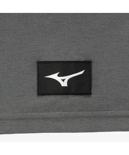 MIZUNO(ミズノ )の「MIZUNO LOOSE-FIT T-SHIRT(ミズノ ルーズフィットTシャツ)(Tシャツ/カットソー・メンズ・ブラック/チャコールグレー/ホワイト系・LARGE/MEDIUM/X-LARGE)」の15枚目の写真