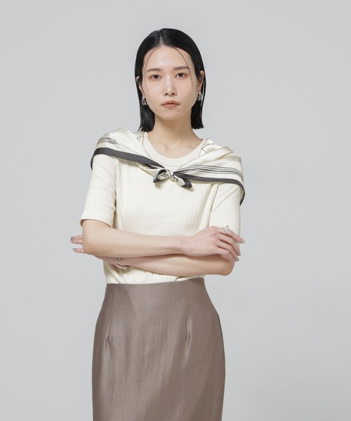 NANO universe（ナノユニバース）の「Anti Soaked(R) 汗染み防止クルーネックリブTシャツ（Tシャツ/カットソー・レディース・トップグレー/アイボリー/ブラック/チャコール・S/M/L）」の6枚目の写真