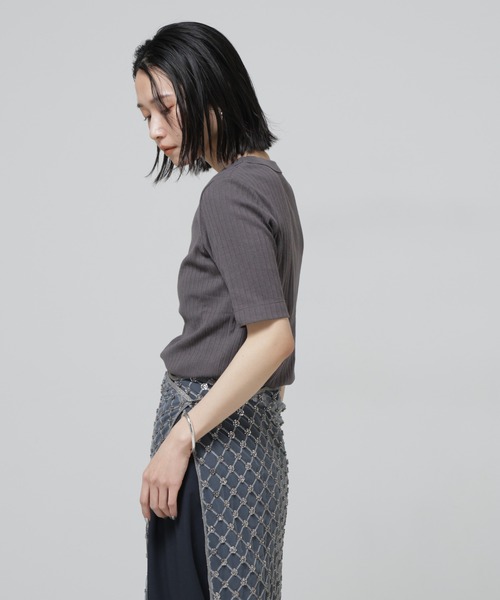 NANO universe（ナノユニバース）の「Anti Soaked(R) 汗染み防止クルーネックリブTシャツ（Tシャツ/カットソー・レディース・トップグレー/アイボリー/ブラック/チャコール・S/M/L）」の15枚目の写真