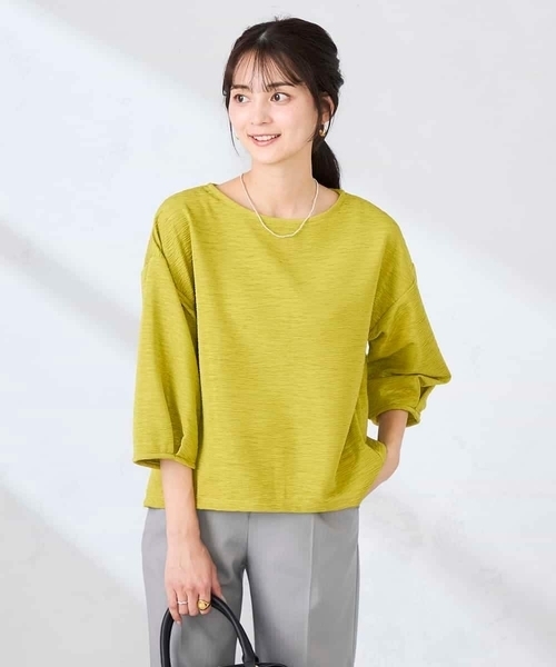 a.v.v(アーヴェヴェ)の「キラキラリップル七分袖カットソー(Tシャツ/カットソー・レディース・クリーム/チャコールグレー/アイボリー・38/40)」の4枚目の写真