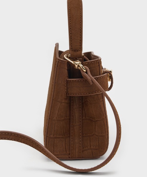CHARLES & KEITH（チャールズ & キース）の「Aubrielle オブリエル トップハンドルバッグ（ハンドバッグ・レディース・チョコ/ピンク・S）」の13枚目の写真