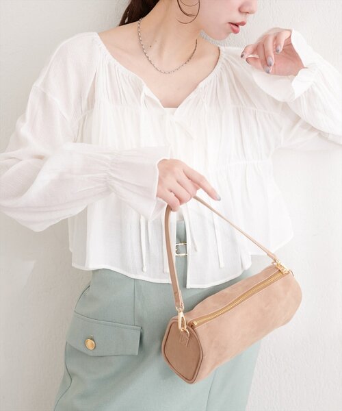 natural couture（ナチュラルクチュール）の「楊柳シャーリングリボンブラウス（シャツ/ブラウス・レディース・ブラック/サックスブルー/イエロー/オフホワイト・FREE）」の21枚目の写真