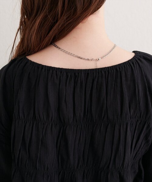 natural couture（ナチュラルクチュール）の「楊柳シャーリングリボンブラウス（シャツ/ブラウス・レディース・ブラック/サックスブルー/イエロー/オフホワイト・FREE）」の7枚目の写真