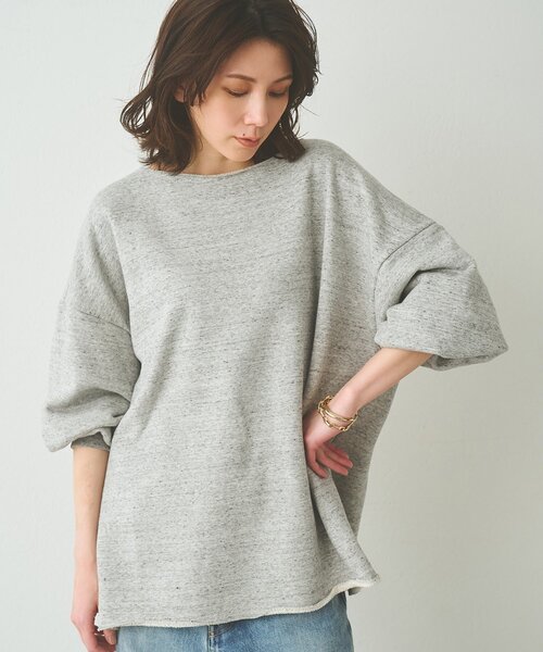 Whim Gazette（ウィムガゼット）の「【WEB＆一部店舗限定カラー】リラックススウェットプルオーバー（スウェット・レディース・グレイッシュベージュ/チャコールグレー/ライトグレー・FREE）」の13枚目の写真