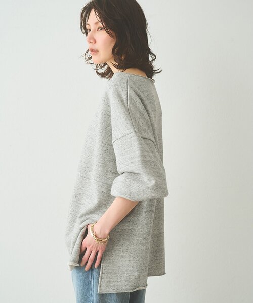 Whim Gazette（ウィムガゼット）の「【WEB＆一部店舗限定カラー】リラックススウェットプルオーバー（スウェット・レディース・グレイッシュベージュ/チャコールグレー/ライトグレー・FREE）」の14枚目の写真