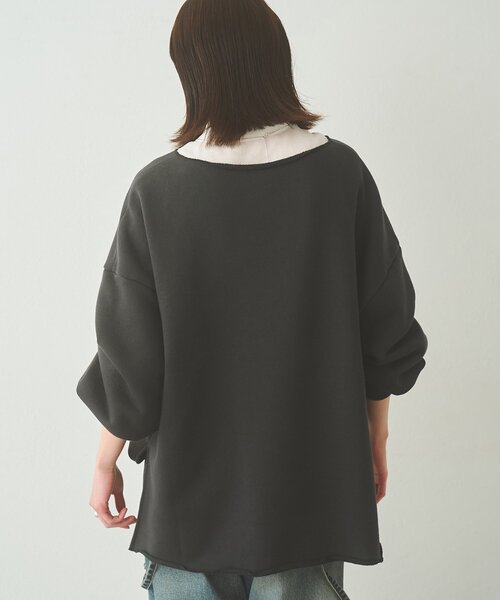 Whim Gazette（ウィムガゼット）の「【WEB＆一部店舗限定カラー】リラックススウェットプルオーバー（スウェット・レディース・グレイッシュベージュ/チャコールグレー/ライトグレー・FREE）」の22枚目の写真