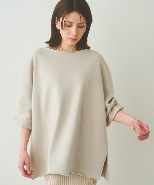 Whim Gazette（ウィムガゼット）の「【WEB＆一部店舗限定カラー】リラックススウェットプルオーバー（スウェット・レディース・グレイッシュベージュ/チャコールグレー/ライトグレー・FREE）」の4枚目の写真