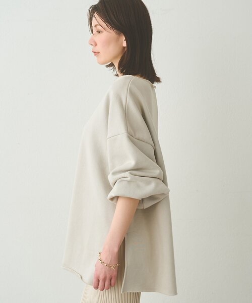 Whim Gazette（ウィムガゼット）の「【WEB＆一部店舗限定カラー】リラックススウェットプルオーバー（スウェット・レディース・グレイッシュベージュ/チャコールグレー/ライトグレー・FREE）」の7枚目の写真