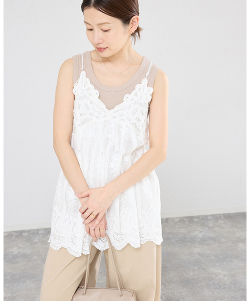 IENA（イエナ）の「《UVカット》テレコストレッチフレンチノースリーブ（タンクトップ・レディース・ベージュ/ブラウン/ホワイト・FREE）」の7枚目の写真