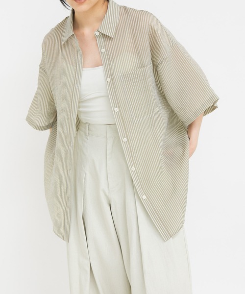 KBF（ケイビーエフ）の「シアーストライプBIGシャツ（シャツ/ブラウス・レディース・イエロー系その他/パープル系その他/グリーン系その他・ONE）」の4枚目の写真