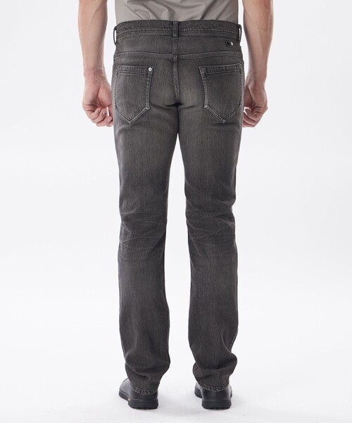 EPOCA UOMO(エポカウォモ)の「和紙ストレッチデニムパンツ(デニムパンツ・メンズ・グレー系その他2/ブルー系その他7・46/48)」の6枚目の写真