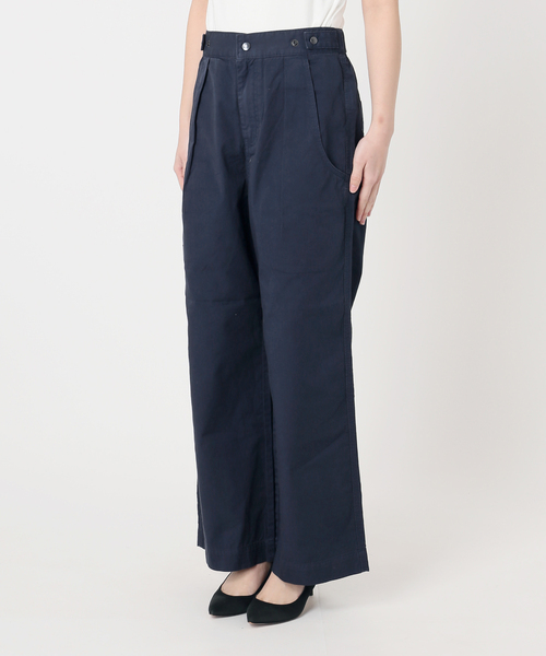 Spick & Span(スピックアンドスパン)の「ライトコットンストレートパンツ(その他パンツ・レディース・ベージュ/イエロー/ネイビー・40/38/36)」の17枚目の写真