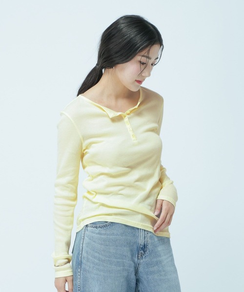 GLOBAL WORK（グローバルワーク）の「ヘンリーネック長袖/660941（Tシャツ/カットソー・レディース・ライトグレー/ホワイト/イエロー・LARGE/MEDIUM）」の3枚目の写真