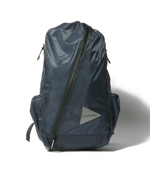 and wander(アンドワンダー)の「and wander / sil daypack(バックパック/リュック・レディース・ネイビー・FREE)」の1枚目の写真
