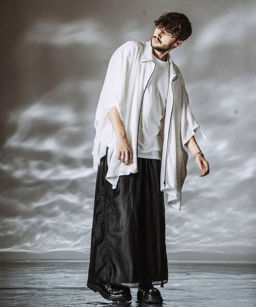 NO ID.（ノーアイディ）の「【NO ID.】Docking Sheer Drape Big T-Shirt / ドッキング シアー ドレープ ビッグ Tシャツ（Tシャツ/カットソー・メンズ・グレー/ブラック/ホワイト・ONE SIZE）」の8枚目の写真