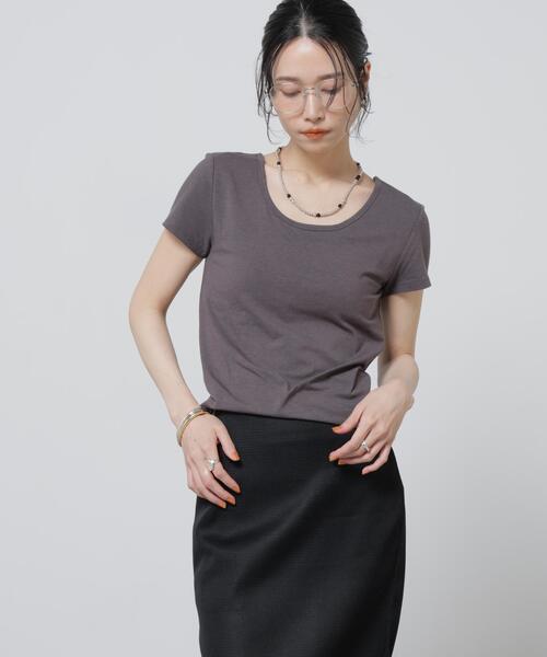 NANO universe(ナノユニバース)の「Anti Soaked(R) 汗染み防止カップ付きTシャツ(Tシャツ/カットソー・レディース・ホワイト/チャコール/ブラック・M/S)」の3枚目の写真