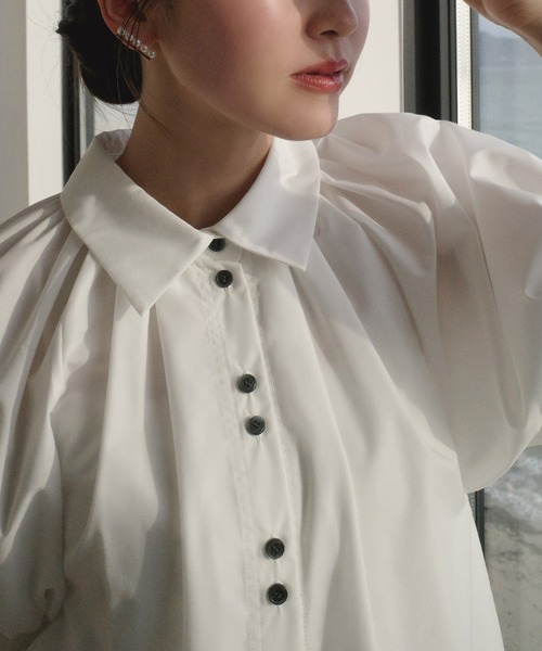 RUIRUE BOUTIQUE(ルイルエブティック)の「洗える ストレッチ 2Set | タック ギャザー シャツ / 綺麗シルエット ・ ワイドパンツ | パンツスーツ・セットアップ・お仕事服・通勤服・シャツ・ママスーツ(セットアップ・レディース・ブラック/ホワイト×ブラック/ホワイト×グレー・S/M/L)」の5枚目の写真