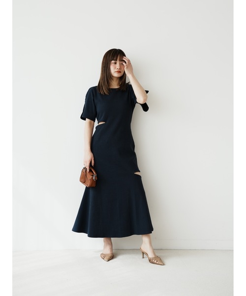 Katrin TOKYO(カトリーントーキョー)の「many way hook slit onepiece(ワンピース・レディース・レッド系/ネイビー・S-Short/M/S/XS)」の21枚目の写真