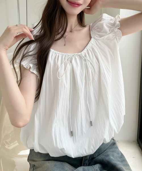 Ada.(エイダ)の「裾バルーン パフ スリーブ ギャザー ブラウス(シャツ/ブラウス・レディース・イエロー/ブルー/ブラック/ホワイト・FREE)」の2枚目の写真