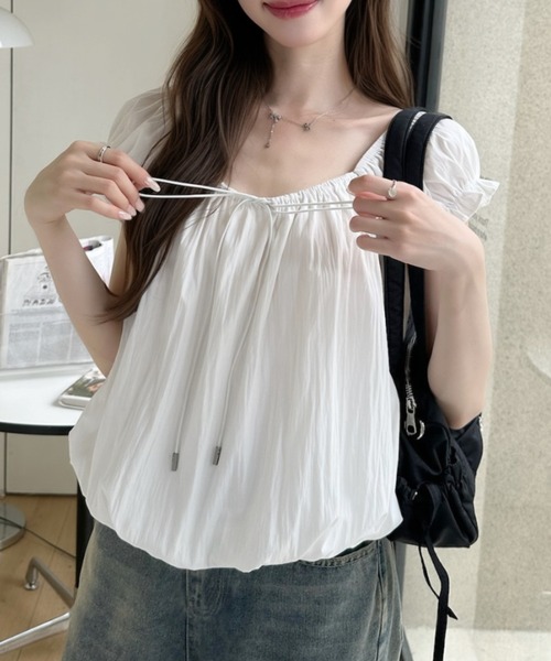 Ada.(エイダ)の「裾バルーン パフ スリーブ ギャザー ブラウス(シャツ/ブラウス・レディース・イエロー/ブルー/ブラック/ホワイト・FREE)」の6枚目の写真