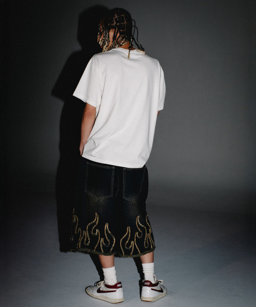 WKNDRS(ウィーキャンドース)の「FLAME DENIM SHORTS (S.BLACK)(その他パンツ・レディース・その他・MEDIUM/LARGE/X-LARGE)」の9枚目の写真