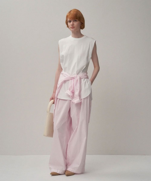 ATON(エイトン)の「【ATON/エイトン】NATURAL DYED COTTON LAWN TWO TUCKED PANTS/ナチュラルコットンツータックパンツ(その他パンツ・レディース・ピンク/ブラック・1)」の3枚目の写真