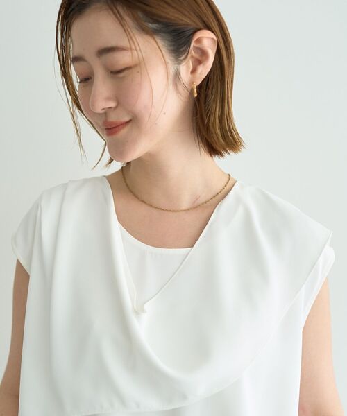 YECCA VECCA(イェッカヴェッカ)の「ドレープブラウス(シャツ/ブラウス・レディース・オフホワイト/ネイビー/ミント・FREE)」の8枚目の写真