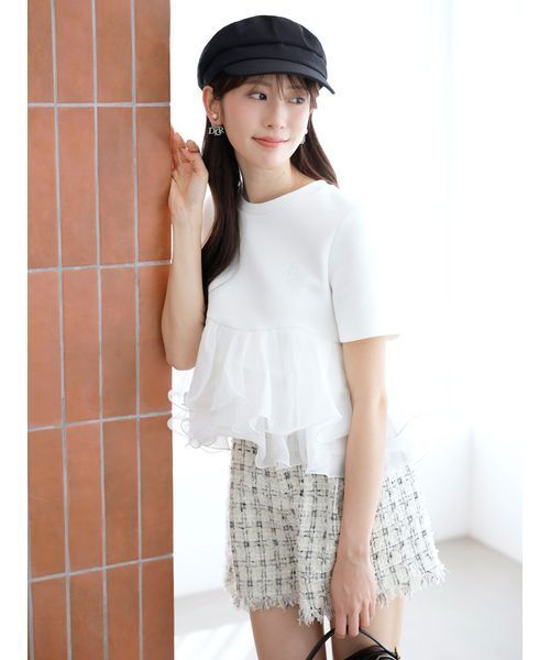 SNIDEL(スナイデル)の「【HIGH QUALITY】ファンシーツイードショーパン(その他パンツ・レディース・アイボリー/ベージュ/マルチ・0/1)」の1枚目の写真