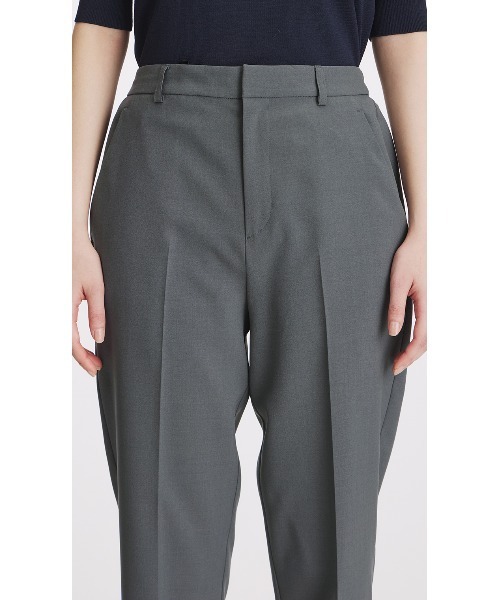 AOYAMA(アオヤマ)の「冷感わたしの推しパン 【テーパードパンツ】【涼】【セットアップ着用可】【裾上げ済み】(スーツパンツ・レディース・チャコールグレー・S/LL/L/M)」の3枚目の写真