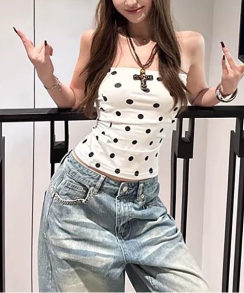 gossip!ロサンゼルス(ゴシップロサンゼルス)の「Y2Kレトロドット柄 ストレッチ ベアトップ チューブトップ(Tシャツ/カットソー・レディース・ホワイト・M)」の4枚目の写真