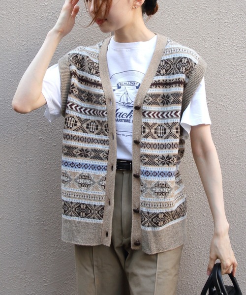 THE SHINZONE(ザ シンゾーン)の「THE SHINZONE/シンゾーン フェアアイルニットベスト FAIR ISLE KNIT VEST 26AMSNI08(ベスト・レディース・ネイビー/ベージュ・FREE)」の2枚目の写真