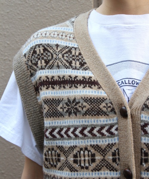 THE SHINZONE(ザ シンゾーン)の「THE SHINZONE/シンゾーン フェアアイルニットベスト FAIR ISLE KNIT VEST 26AMSNI08(ベスト・レディース・ネイビー/ベージュ・FREE)」の3枚目の写真