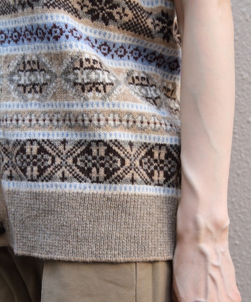 THE SHINZONE(ザ シンゾーン)の「THE SHINZONE/シンゾーン フェアアイルニットベスト FAIR ISLE KNIT VEST 26AMSNI08(ベスト・レディース・ネイビー/ベージュ・FREE)」の6枚目の写真