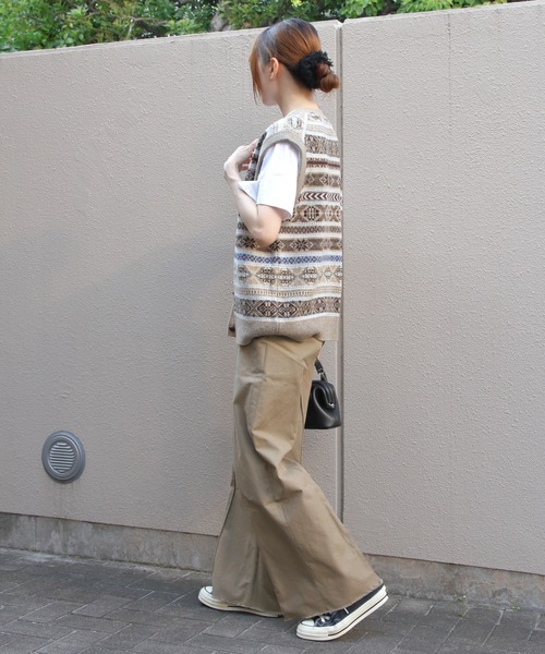 THE SHINZONE(ザ シンゾーン)の「THE SHINZONE/シンゾーン フェアアイルニットベスト FAIR ISLE KNIT VEST 26AMSNI08(ベスト・レディース・ネイビー/ベージュ・FREE)」の14枚目の写真