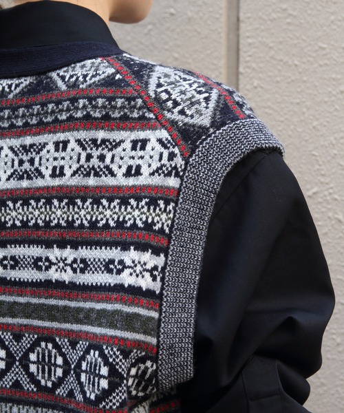 THE SHINZONE(ザ シンゾーン)の「THE SHINZONE/シンゾーン フェアアイルニットベスト FAIR ISLE KNIT VEST 26AMSNI08(ベスト・レディース・ネイビー/ベージュ・FREE)」の20枚目の写真