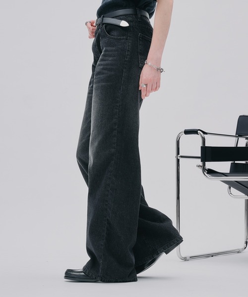 SELLE GLANT(セレグランテ)の「PROCESSED STRAIGHT DENIM/プロセストストレートデニム(デニムパンツ・メンズ・ダークインディゴブルー/ブラック・SMALL/MEDIUM/LARGE)」の19枚目の写真