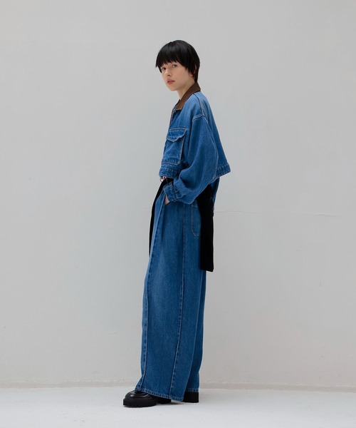 DRESSLAVE(ドレスレイブ)の「lyocell denim side tuck wide pants(リヨセルデニムショート丈ジャケットサイドタックワイドパンツ)(デニムパンツ・レディース・インディゴブルー・38/36)」の3枚目の写真