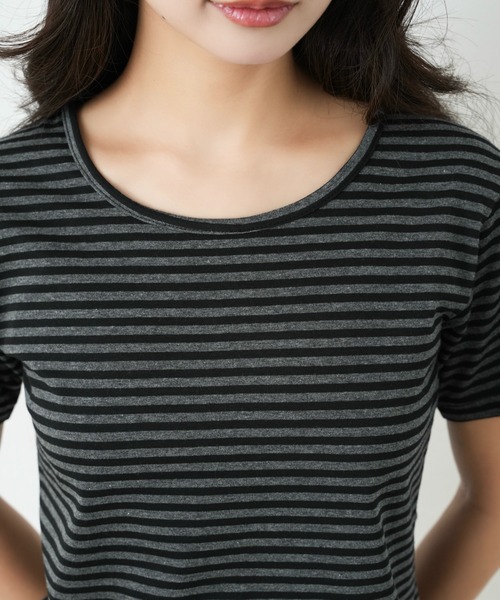 FCMM(エフシーエムエム)の「BORDER TEE / ボーダーTee(Tシャツ/カットソー・レディース・グレー/ブラック/グリーン・SMALL/MEDIUM)」の21枚目の写真