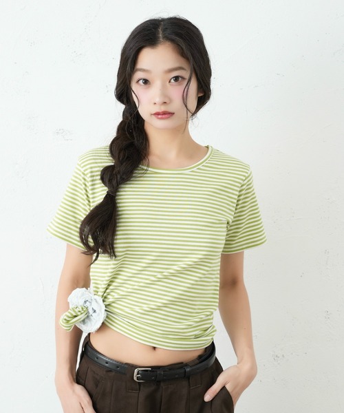FCMM(エフシーエムエム)の「BORDER TEE / ボーダーTee(Tシャツ/カットソー・レディース・グレー/ブラック/グリーン・SMALL/MEDIUM)」の7枚目の写真