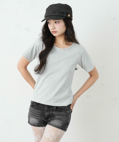 FCMM(エフシーエムエム)の「BORDER TEE / ボーダーTee(Tシャツ/カットソー・レディース・グレー/ブラック/グリーン・SMALL/MEDIUM)」の16枚目の写真