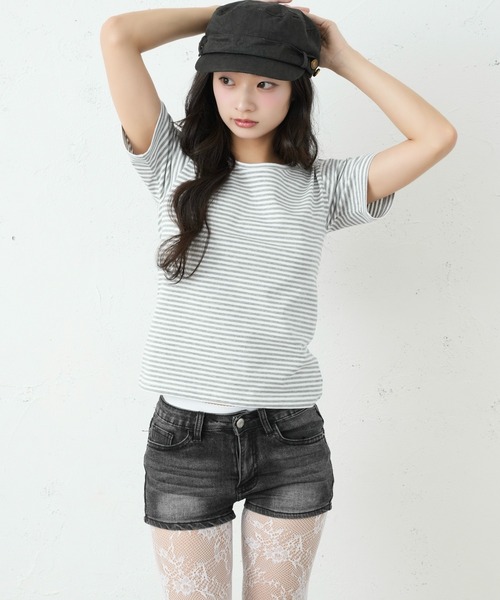 FCMM(エフシーエムエム)の「BORDER TEE / ボーダーTee(Tシャツ/カットソー・レディース・グレー/ブラック/グリーン・SMALL/MEDIUM)」の18枚目の写真