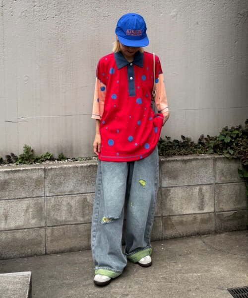 SOUNDSGOOOOD(サウンズグッド)の「【SOUNDS GOOOOD】ランダムドット柄配色ワッフルポロ(ポロシャツ・レディース・ネイビー/レッド・ONE SIZE)」の4枚目の写真